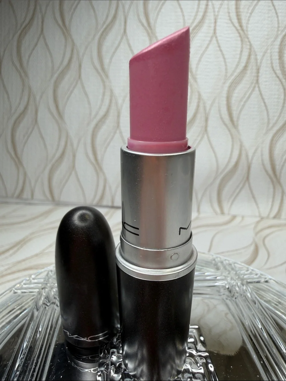 MAC Cosmetics Lipstick A32 Saint German
